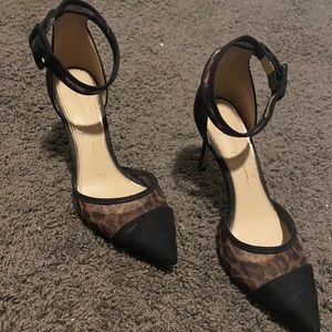 Jessica Simpson Closed Toe Cheetah Kitten Heels